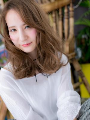 顔立ち華やかグラデーションカラー 顔立ち華やかグラデーションカラーのイメージ画像