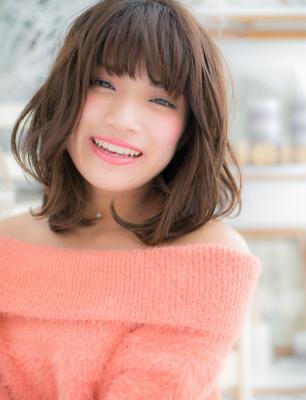 無造作ミディアムでボサ可愛♪