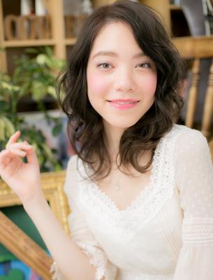 エアリーカールでアンニュイムード