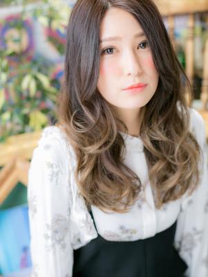グラマラスな大人ドーリーロング