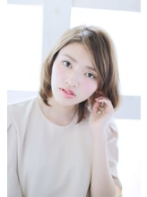 内巻き透けボブ