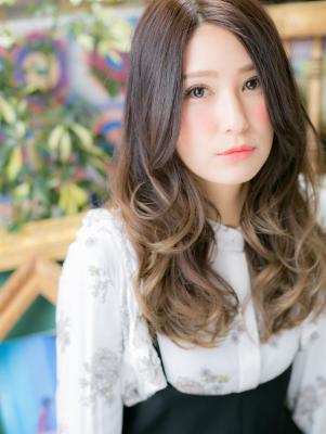 グラマラスな大人ドーリーロング
