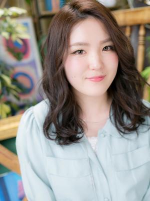 大人フェミニン