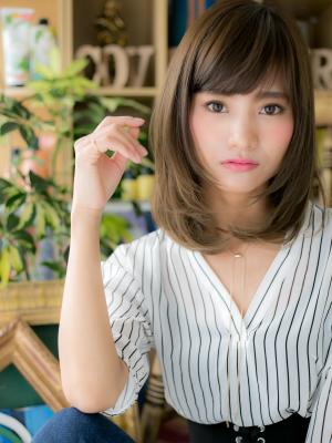 ヌーディストレートで透明感☆