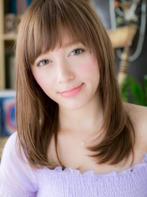 指通り◎斜めバングの美髪ストレート
