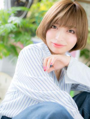ピュアで色っぽい☆前下がりボブ