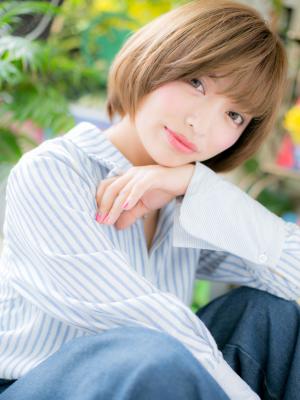 ピュアで色っぽい☆前下がりボブ