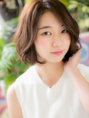 大人の上品さ◎暗髪大人ボブ