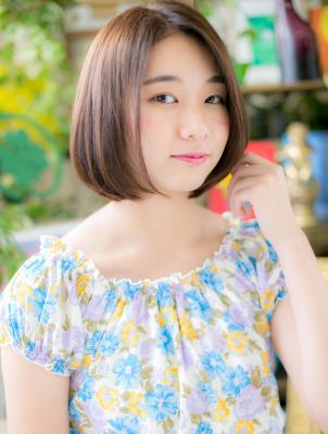 小顔見せ♪ナチュかわ前下がりボブ