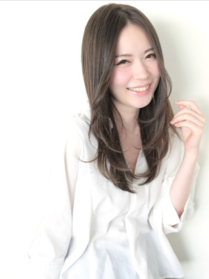 大人センターパートミディアムロング