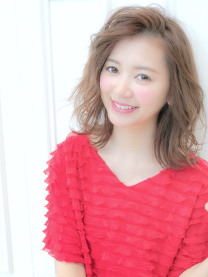 秋に嬉しいニュアンスパーマ