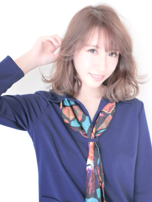 柔らか可愛い小顔ボブ
