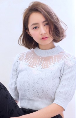 ワンカール 大人ボブ イノセントアッシュベージュ