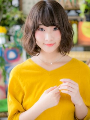 斜めバング☆ゆるふわ小顔ボブ