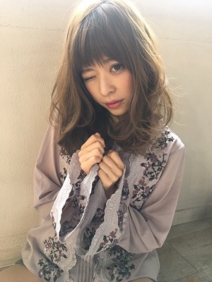 愛され小顔セミミディ