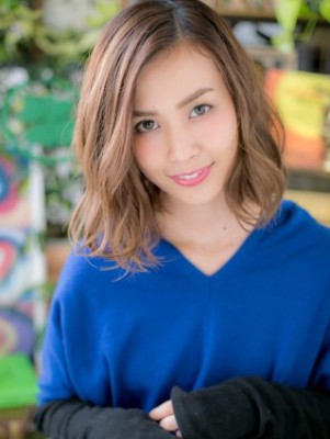 抜け感美人☆くせ毛風ウェーブ