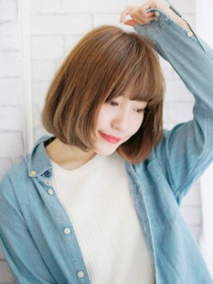 Aラインのワンレングスボブヘアー