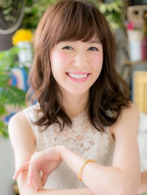 やわらか…アシンメトリーくせ毛風ウェーブ