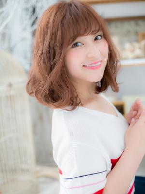目力UP&大人かわいい♪くせ毛風ミディ