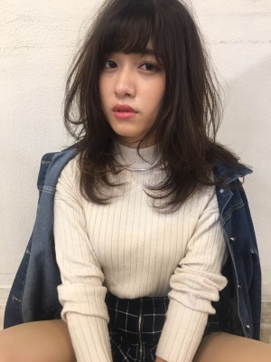 とろみフェミニンワンカールミディ