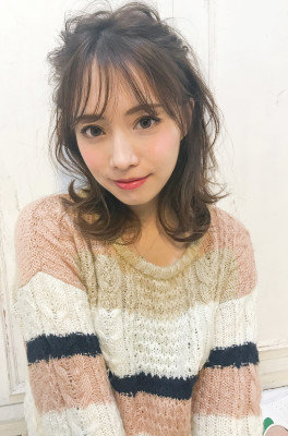 ボブでも簡単ハーフアップアレンジ ボブでも簡単ハーフアップアレンジのイメージ画像