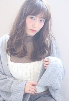 大人やわらかフェミニン小顔ゆるパーマ