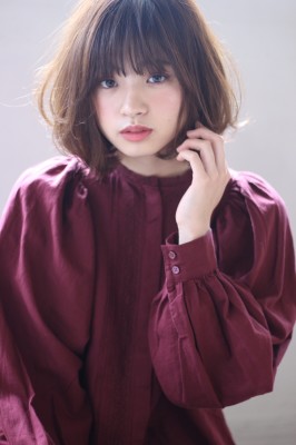 小顔ひし形やわらかボブ
