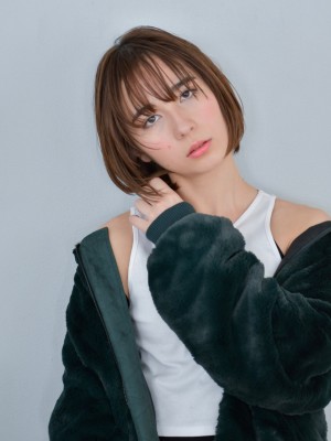 クールで可愛いシースルーボブ