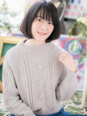 毛先にワンカール…ナチュラル前下がりボブ