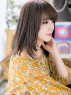 ツヤ髪☆小顔ナチュラルストレート