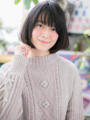 毛先にワンカール…ナチュラル前下がりボブ