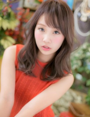 鮮度が高い♪大人かわいい小顔くびれカール