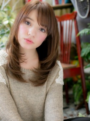 大人かわいい♪ナチュラルsweetセミディ
