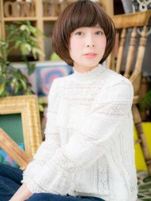 ラウンドフォルムで小顔◎ラブ大人ボブ