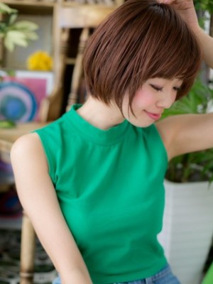 大人かわいい☆前下がりガーリーショート