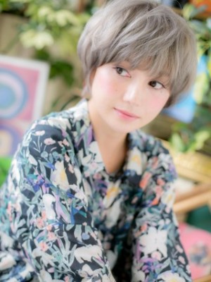 ハイトーンベージュ☆小顔マッシュ