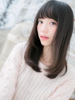 間違いナシ！黒髪・小顔・ストレート