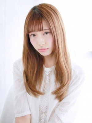 抜け感リラックスストレート