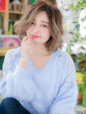 ヴェールカラーくせ毛風フレンチガーリーアシンメトリー大人ボブ