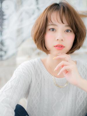 ひし形フォルムで小顔グラマラス！大人ボブ