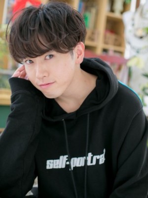 ニュアンス感ある無造作ショート