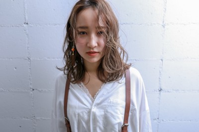 今秋のボブは重めシルエット