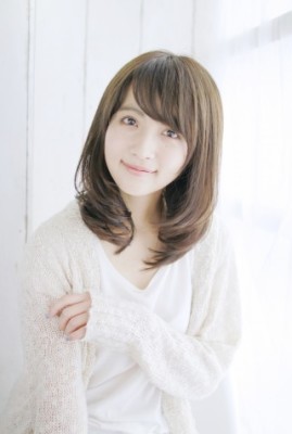 ゆるふわ内巻きレイヤースタイル