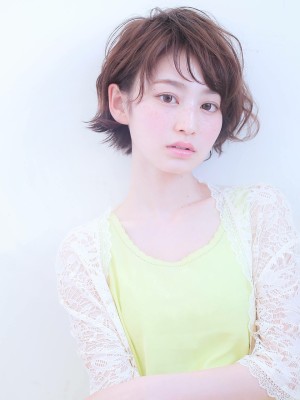ショートスタイルにおすすめ☆グロスウェーブ