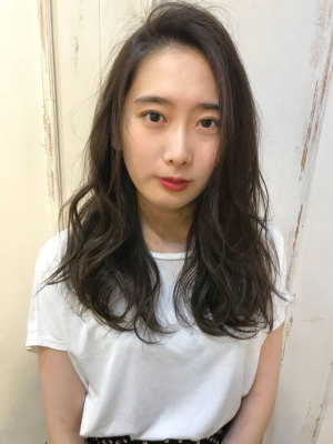 大人フェミ二ンなかきあげバングミックスパーマ