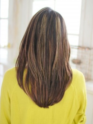 ミックスカールのルーズヘアースタイル