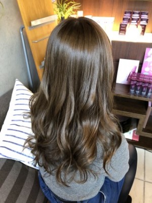 ふんわりやわらかベージュカラー☆