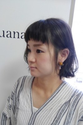 切りっぱなしボブ×ブルーアッシュ