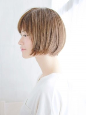 ハイトーンの美シルエットショート