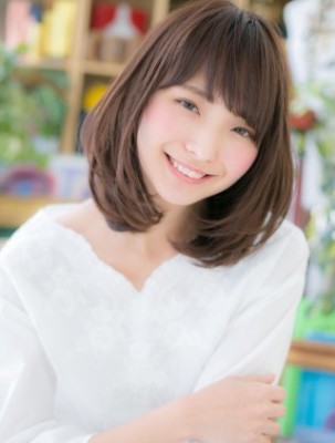 斜めバングの好感★ワンカールセミディ